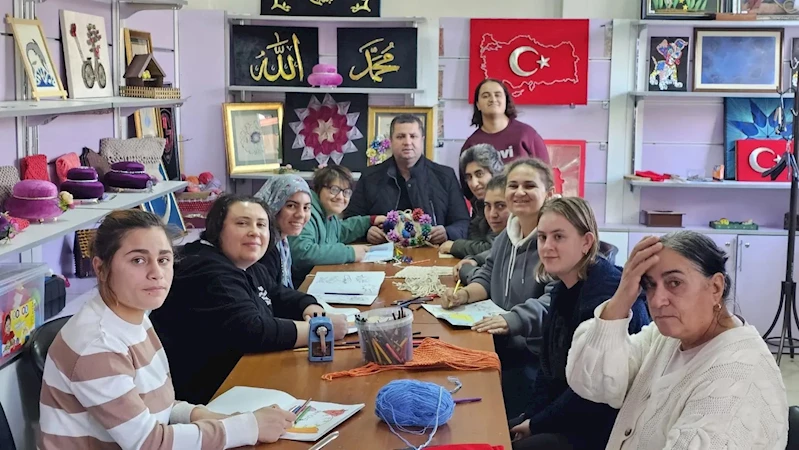 Erzincan Aile ve Sosyal Hizmetler İl Müdürü Demirci özel bireylerle buluştu
