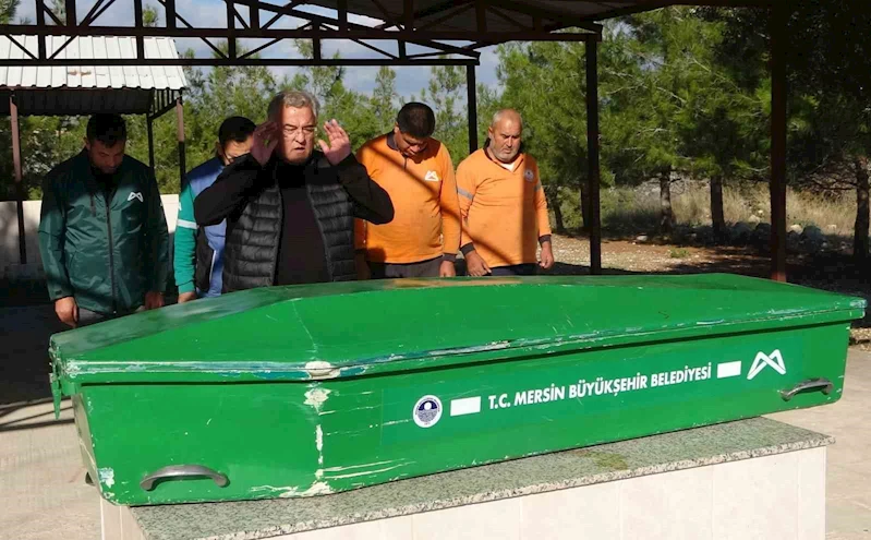 Çilli Bom’u ilk çıkaran bestekar hayatını kaybetti: 5 kişi ile kimsesizler mezarlığına defin edildi
