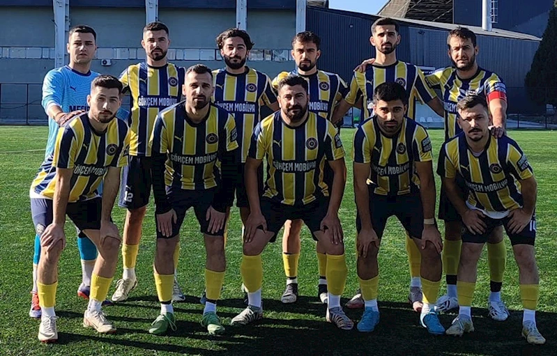 Manisa İmam Hatipliler Gençlikspor ilk mağlubiyetini aldı
