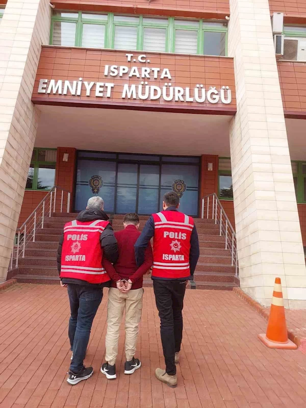 14 yıl 9 ay hapis cezasıyla aranan şahıs Isparta’da yakalandı
