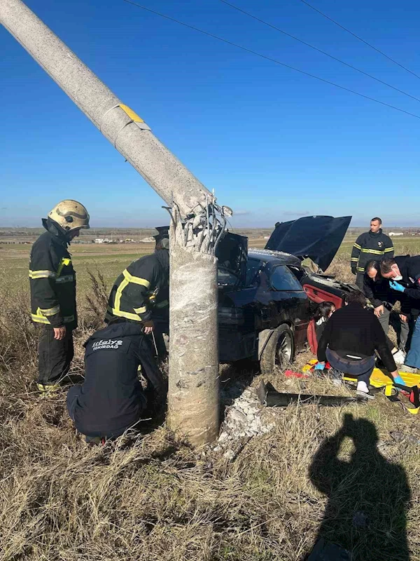 Hurdaya dönen bu araçtan sağ çıktılar
