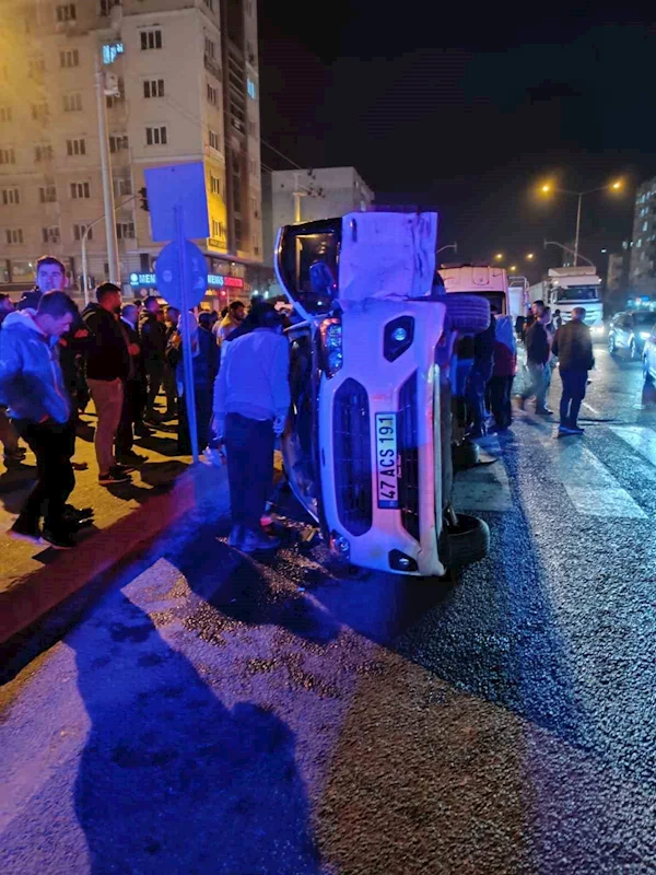 Mardin’de pikap ile otomobil çarpıştı: 4 yaralı
