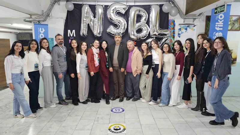 Nazilli Sosyal Bilimler Lisesi, münazara etkinliğine ev sahipliği yaptı
