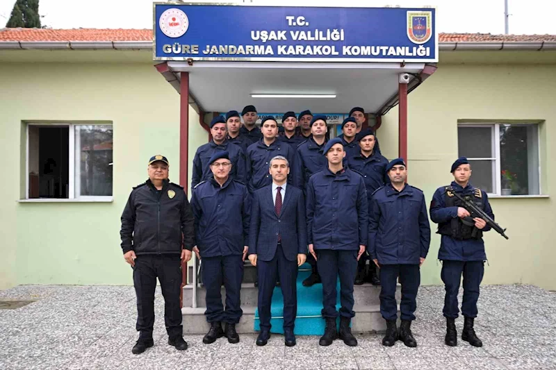 Vali Aktaş jandarma karakol noktalarında incelemelerde bulundu
