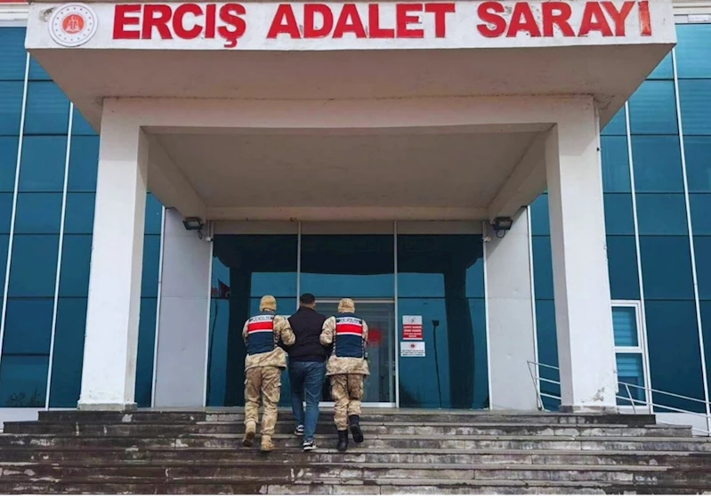 Van’da 11 düzensiz göçmen ile 2 organizatör yakalandı
