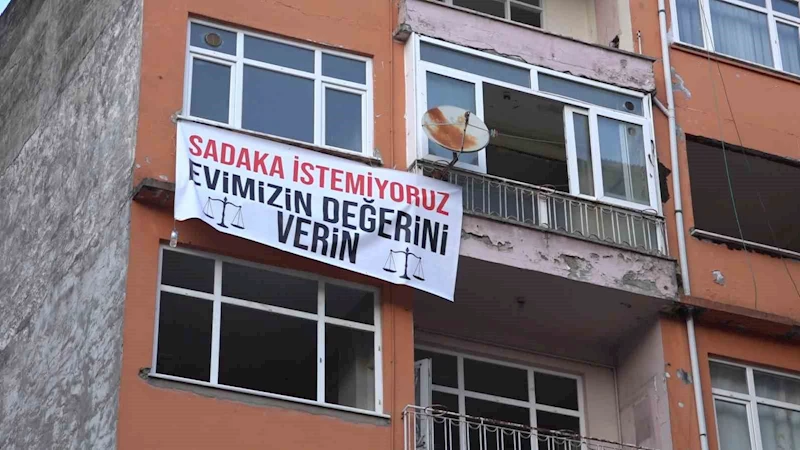 Rize’de kamulaştırma bedeline pankartlı tepki
