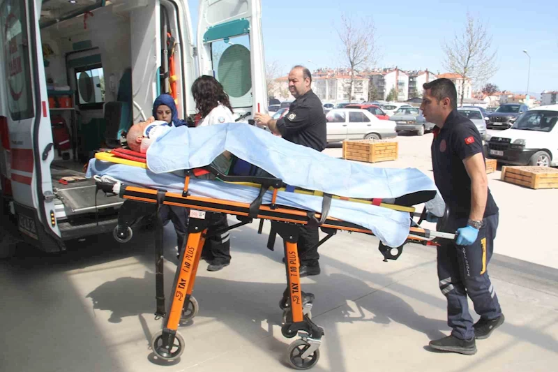 Barakadan düşen kişi yaralandı
