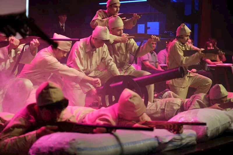 Türkiye’de ilk defa yazılan ’Bir Destandır Kut’ül Amare’ tiyatrosu sahnelendi

