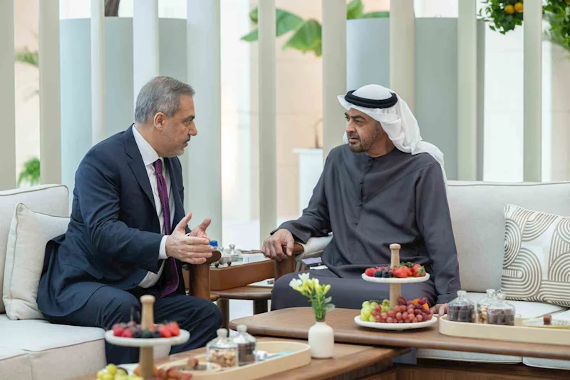 Dışişleri Bakanı Fidan, BAE Devlet Başkanı Zayed Al Nahyan ile görüştü
