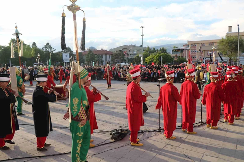 MSB Mehteran Birliği, Erzincan’da konser verdi
