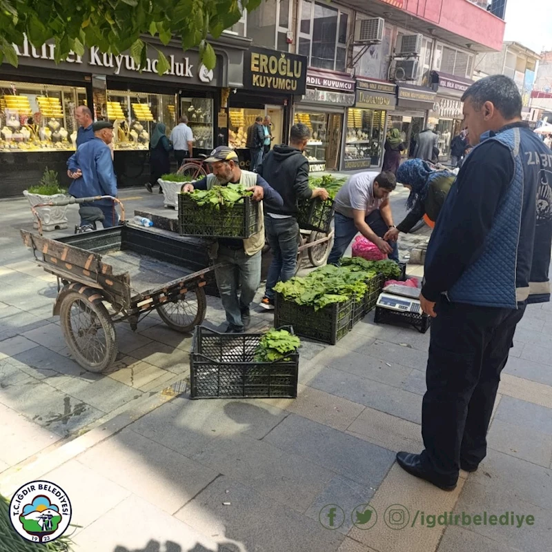 Iğdır Belediyesinden kaldırım işgali denetimi
