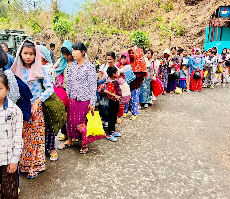 Hindistan’da 38 Myanmarlı göçmen sınır dışı edildi

