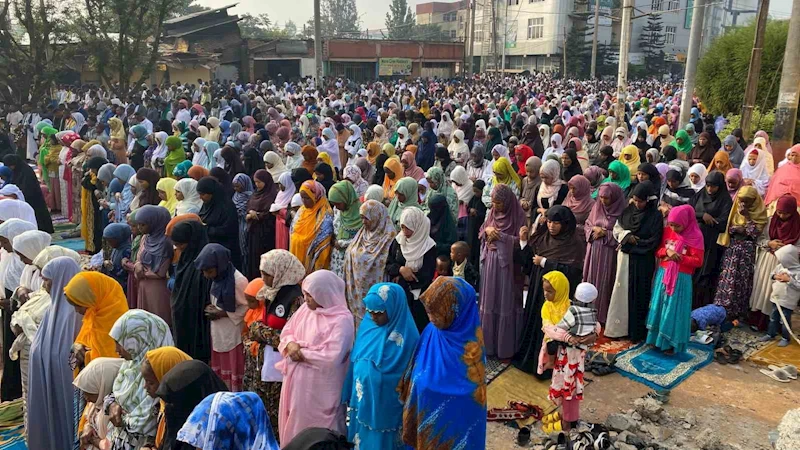 Etiyopya’da binlerce Müslüman bayram namazında saf tuttu
