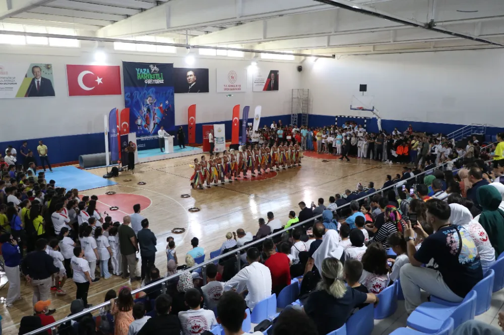 Kayseri GSB ve ERVA Spor Okulları açıldı