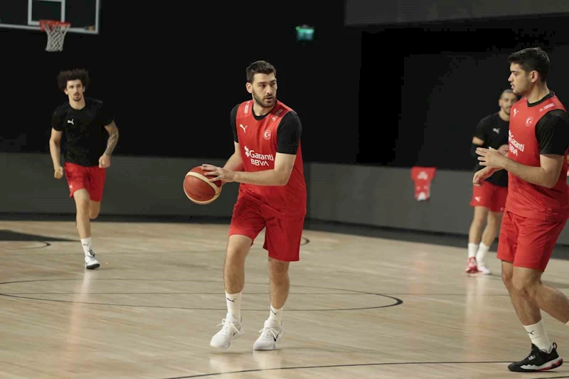 A Milli Erkek Basketbol Takımı, İstanbul’daki çalışmalarını tamamladı
