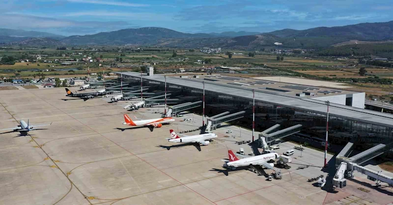 Milas-Bodrum Havalimanı 6 ayda 1 milyon 574 bin yolcuya hizmet verdi
