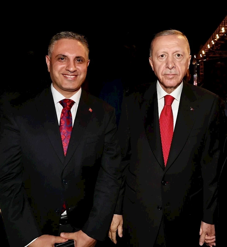 Osmanlı Ocakları ve Ocak Partisi Genel Başkanı Canpolat, 15 Temmuz Demokrasi ve Milli Birlik Günü Anma Programı’na katıldı
