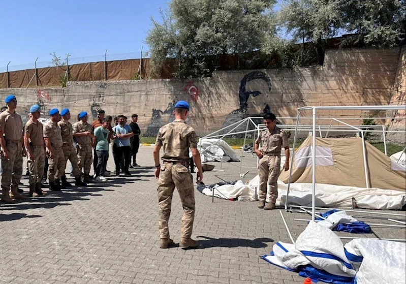 Elazığ’da jandarma personeline acil durum eğitimi
