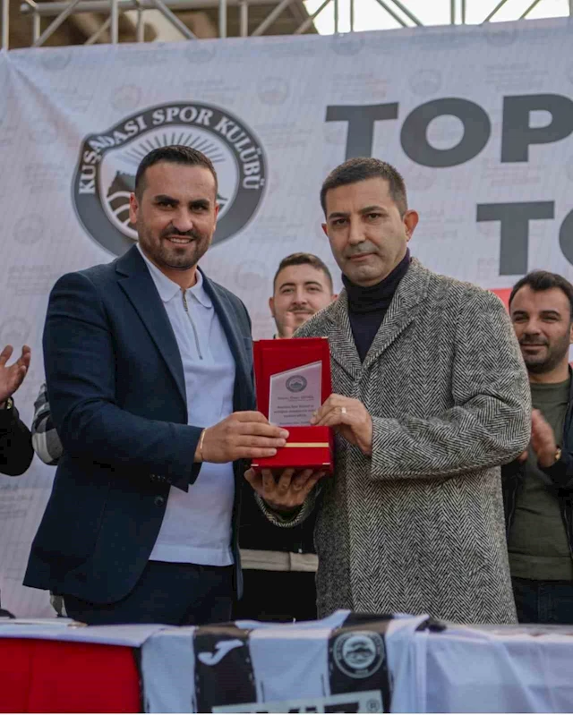 Kuşadasıspor Kulüp Başkanı Zenginoğlu’dan açıklama
