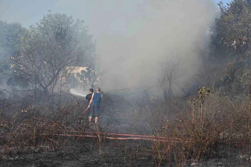 Sakarya’da arazi yangını ekipleri harekete geçirdi
