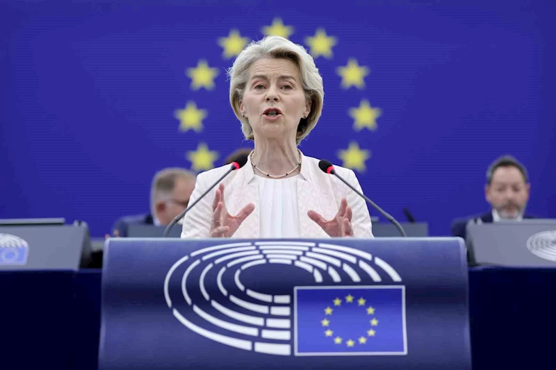 Ursula von der Leyen, yeniden Avrupa Komisyonu Başkanı seçildi