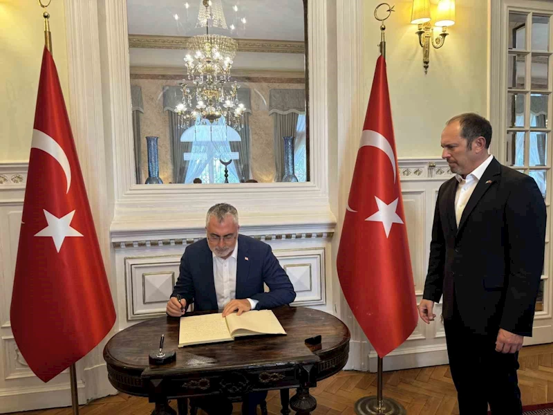 Bakan Işıkhan’dan Türkiye’nin Bükreş Büyükelçiliğine ziyaret

