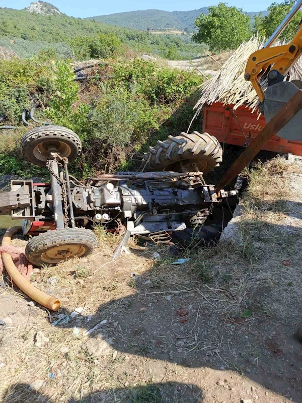 Sulama kanalına devrilen traktörün 20 yaşındaki sürücüsü öldü
