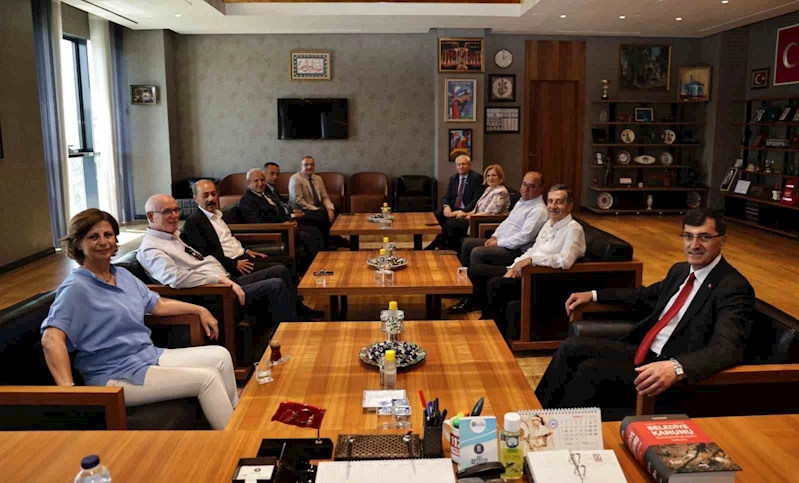 Kütahya Belediye Başkanı Eyüp Kahveci, başkanlar Ünlüce, Kurt ve Ataç’ı ağırladı
