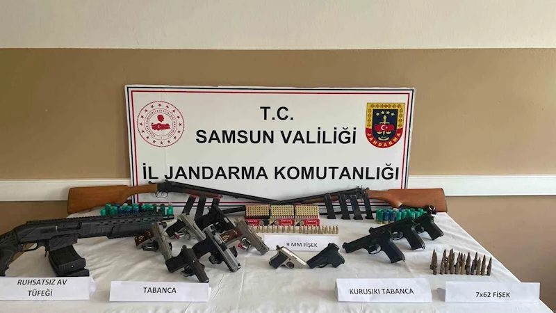 Jandarma silah operasyonu: 9 gözaltı
