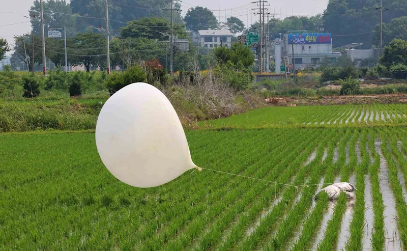 Güney Kore, Kuzey Kore’nin çöp balonlarına propaganda yayını ile karşılık verecek
