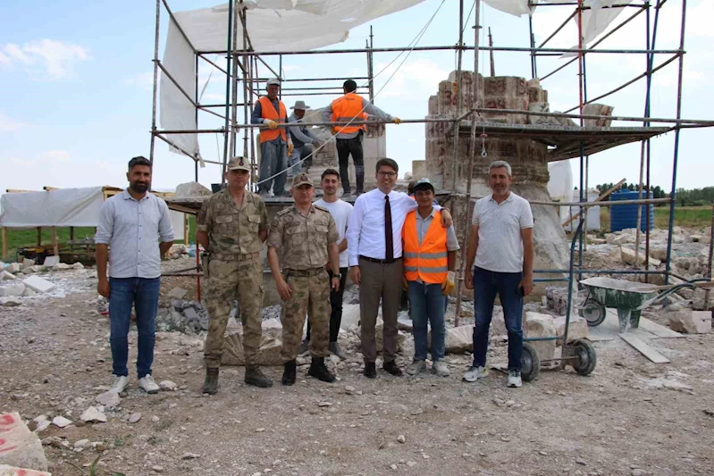 Erciş’te 2011 Van depreminde hasar gören kümbette restorasyon çalışması devam ediyor
