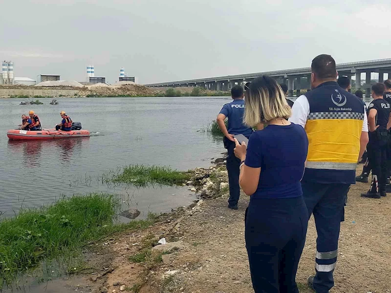 Meriç Nehri’nde kaybolan iki çocuğu arama çalışmaları sürüyor

