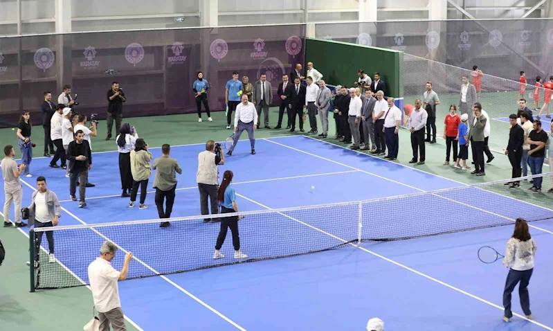 Karatay Belediyesi Kapalı Tenis Kortu açıldı
