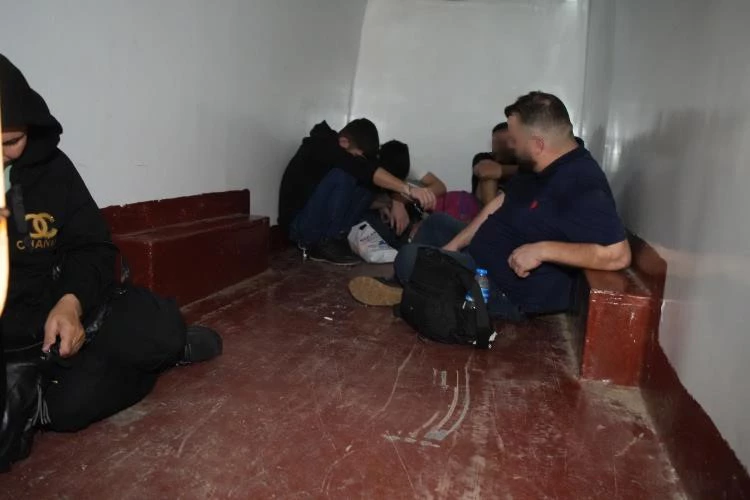 Edirne’de göçmen kaçakçıları böyle yakalandı
