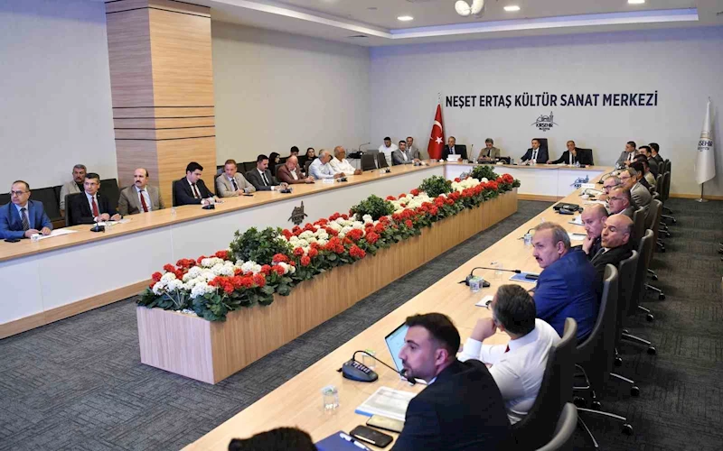 Kırşehir’de, 132 bütçenin tutarı 17 milyar 80 milyon lira
