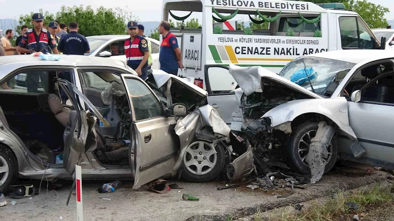 Burdur’daki feci kazada ölü sayısı 2’ye yükseldi
