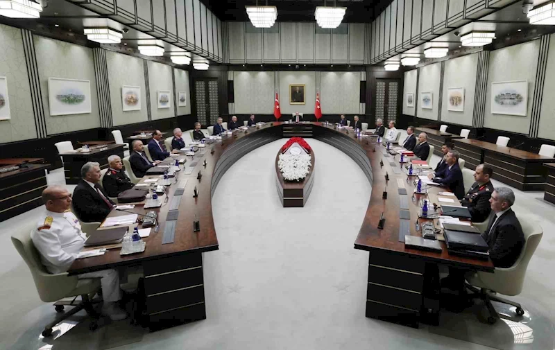 Millî Güvenlik Kurulu (MGK), Cumhurbaşkanı Recep Tayyip Erdoğan  başkanlığında Cumhurbaşkanlığı Külliyesinde toplandı.
