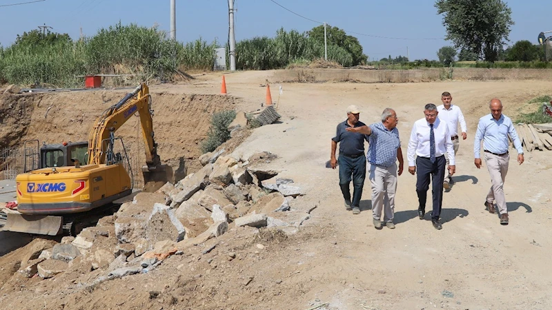 Başkan Güler, Çiftlik Mahallesi’nde yapımı devam eden yeni Köprü’yü inceledi
