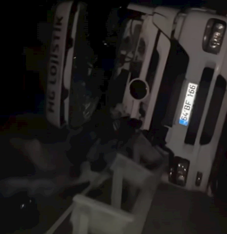 Kütahya’da iki ayrı trafik kazası: 1 ölü, 6 yaralı
