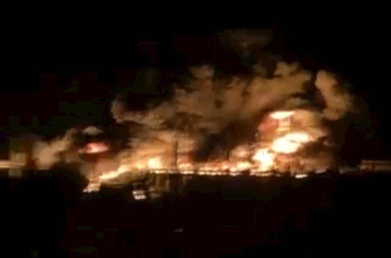 Şanlıurfa’da akaryakıt yüklü tankerler çarpıştı: 1 ölü
