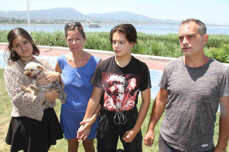 Fransız aile Beyşehir’de kaybolan kedileri 