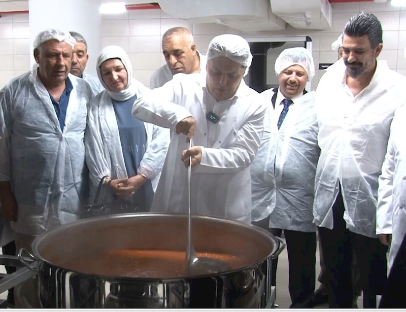 Esenyurt Belediyesi Aşevi ihtiyaç sahibi vatandaşlara sıcak yemek hizmeti verecek
