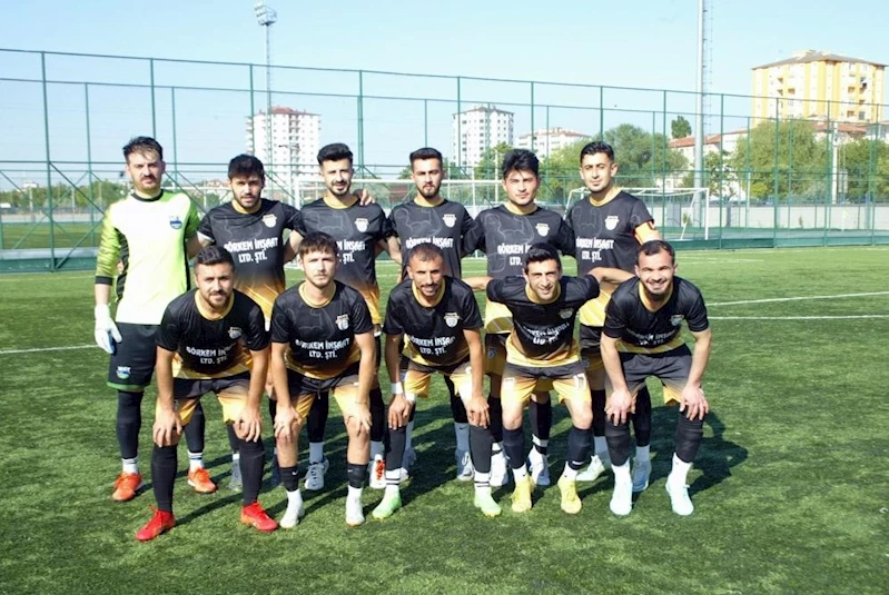 Ömürspor ilk sezonunda ligi namağlup tamamladı
