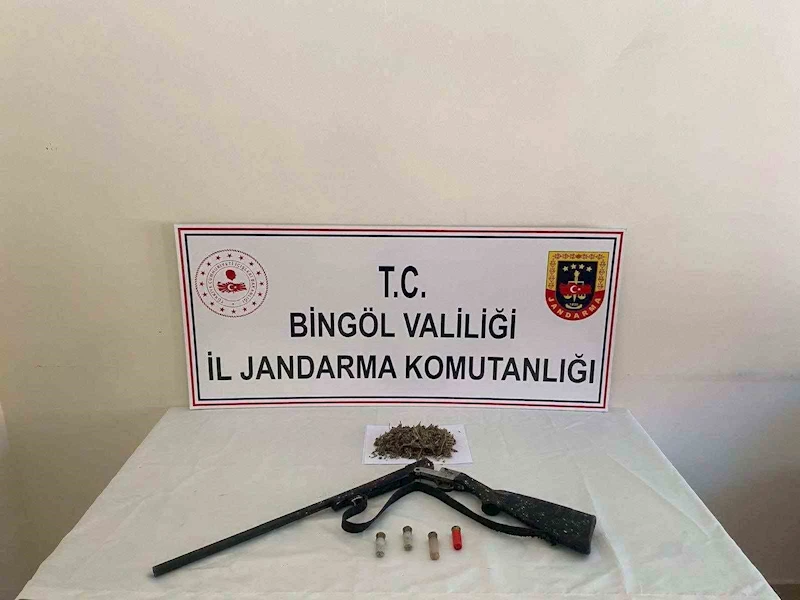Bingöl’de uyuşturucu madde ve silah ele geçirildi: 2 gözaltı
