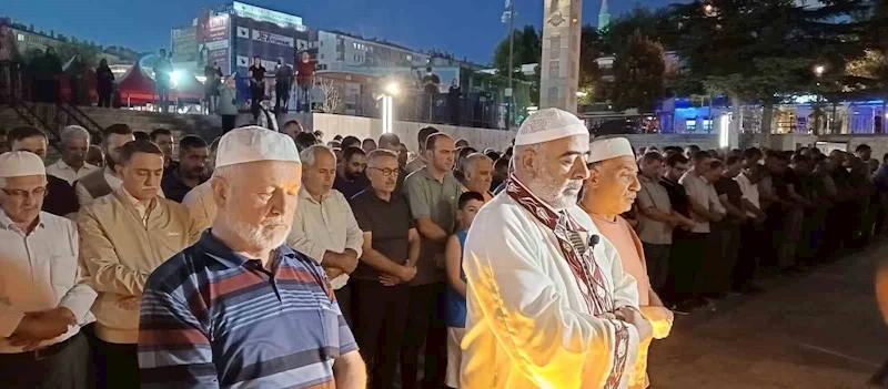 Kırşehir’de Haniye için gıyabi cenaze namazı kılındı
