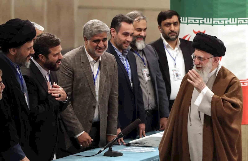 İran dini lideri Hamaney, Hamas lideri Haniye’nin cenaze namazını kıldıracak
