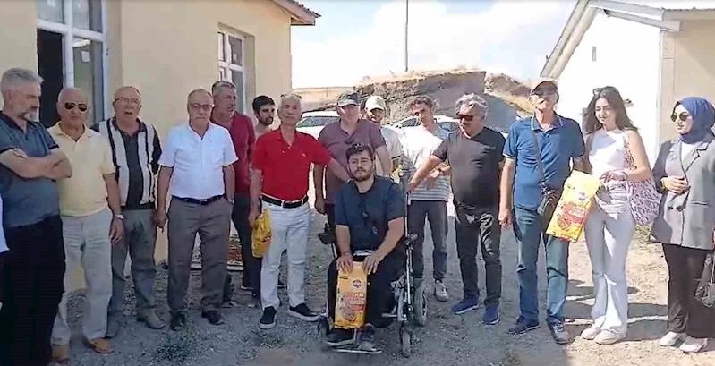 Ahlat’ta köpeklerin öldürüldüğü yönündeki haberlere tepki
