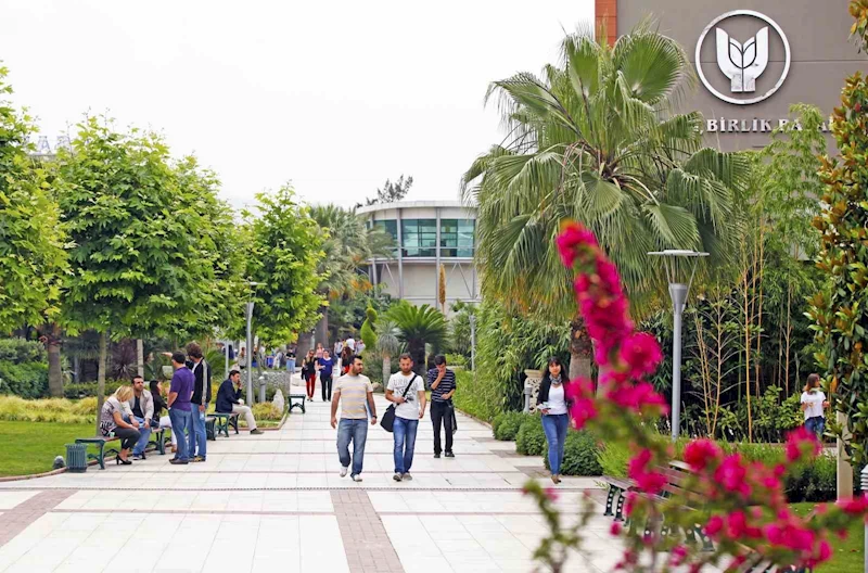 Gençlerin tercihi Yaşar Üniversitesi oldu
