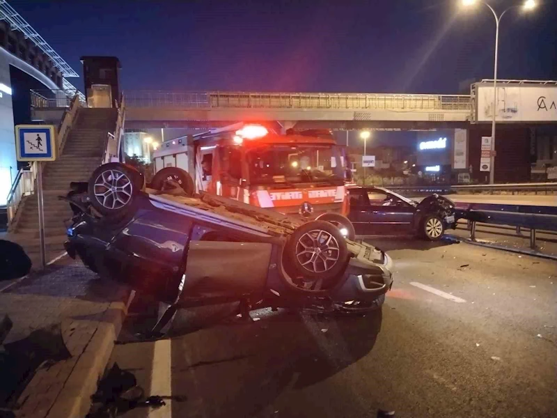 Maltepe’de kaza yapan araçlardan biri takla attı: 1 yaralı
