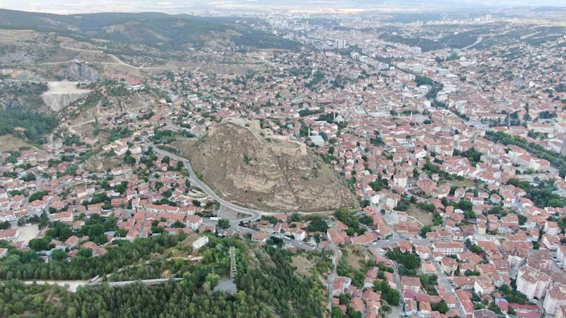 Kastamonu Kalesi’nde tehlike saçan kayalar için dev proje
